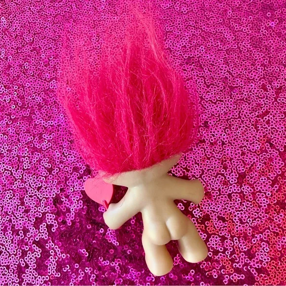 ❣️VINTAGE RUSS Valentine’s Troll Red Hair Heart Sign 3” Tall - Picture 3 of 4